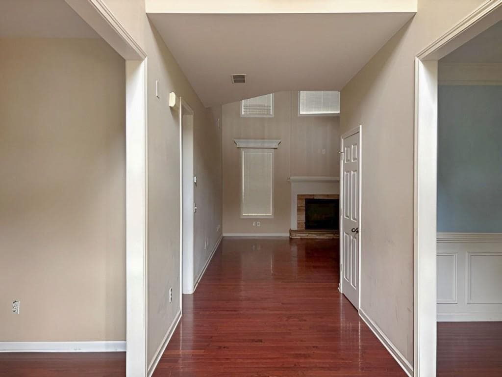5 bedroom, 3 bathroom, 2,916 sq ft single family residence for sale at 216 Daybreak Rush, Canton, GA 30114 — photo 2