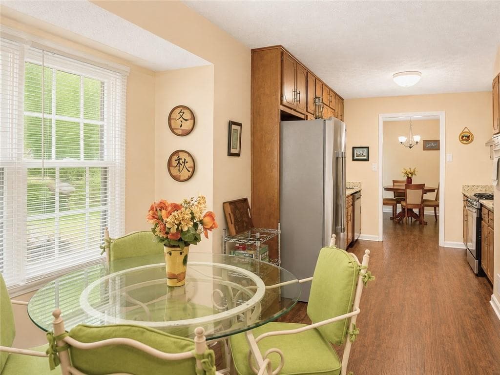 3 bedroom, 2 bathroom, 1,410 sq ft single family residence for sale at 205 Meadowbrook Drive, Mcdonough, GA 30253 — photo 10