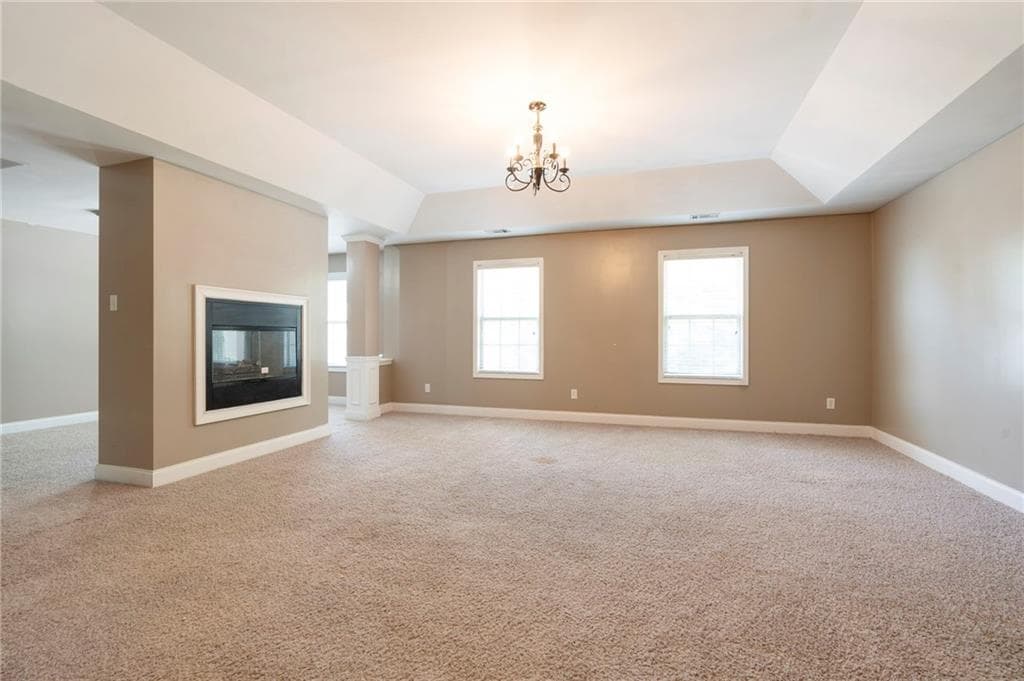 7 bedroom, 6 bathroom, 5,608 sq ft single family residence for sale at 4276 Shamrock Drive, Atlanta, GA 30349 — photo 7