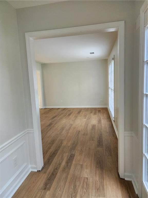 4 bedroom, 3 bathroom, 1,843 sq ft single family residence for sale at 848 Eagle Creek Court, Lawrenceville, GA 30044 — photo 10