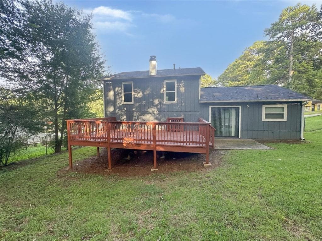 3 bedroom, 2 bathroom, 1,392 sq ft single family residence for sale at 1819 Singer Way, Lithonia, GA 30058 — photo 2