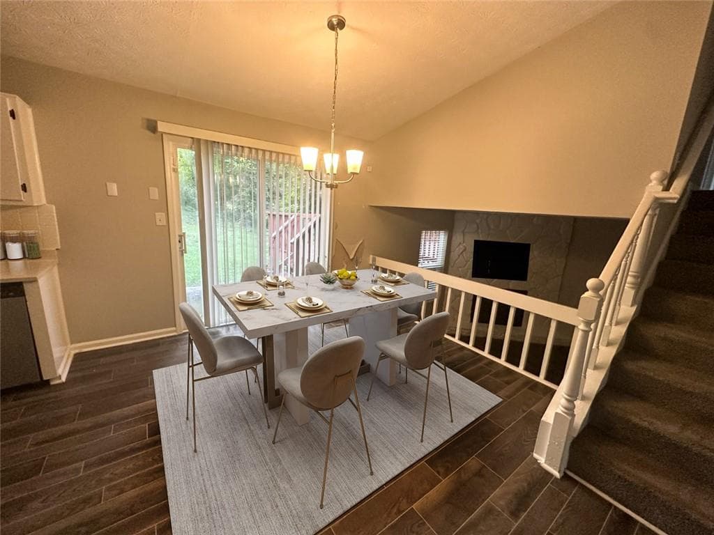 3 bedroom, 2 bathroom, 1,392 sq ft single family residence for sale at 1819 Singer Way, Lithonia, GA 30058 — photo 6