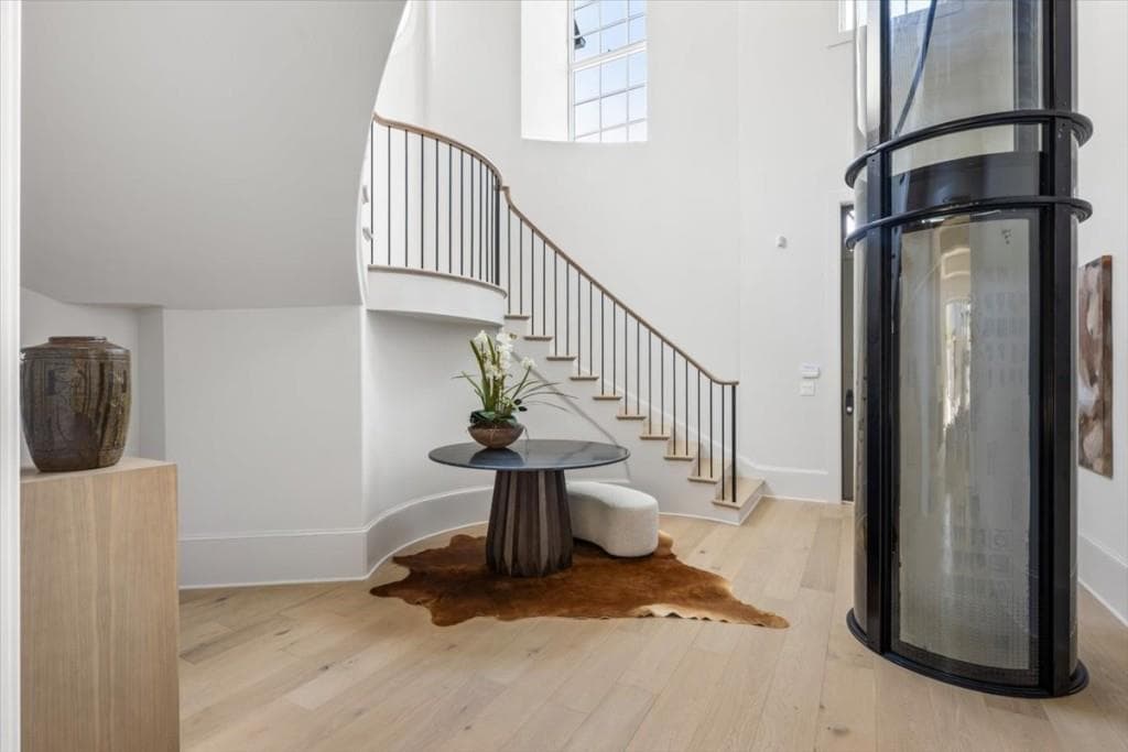 5 bedroom, 9 bathroom, 7,780 sq ft single family residence for sale at 221 Academy Street, Alpharetta, GA 30009 — photo 8