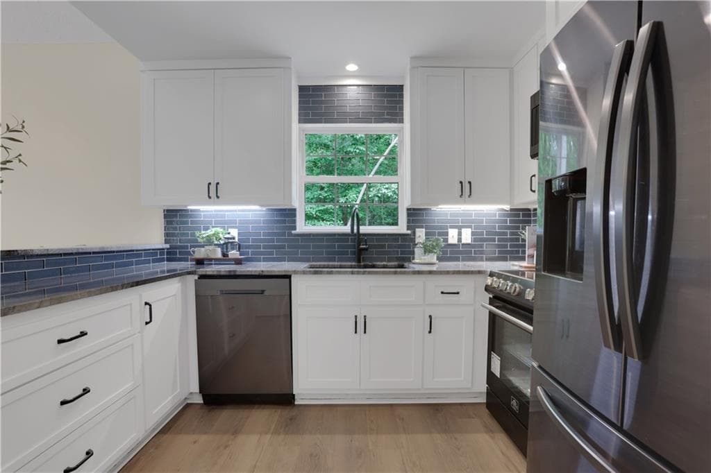 4 bedroom, 3 bathroom, 2,314 sq ft single family residence for rent at 6524 Medlock Road, Gainesville, GA 30506 for $4,200 a month — photo 10