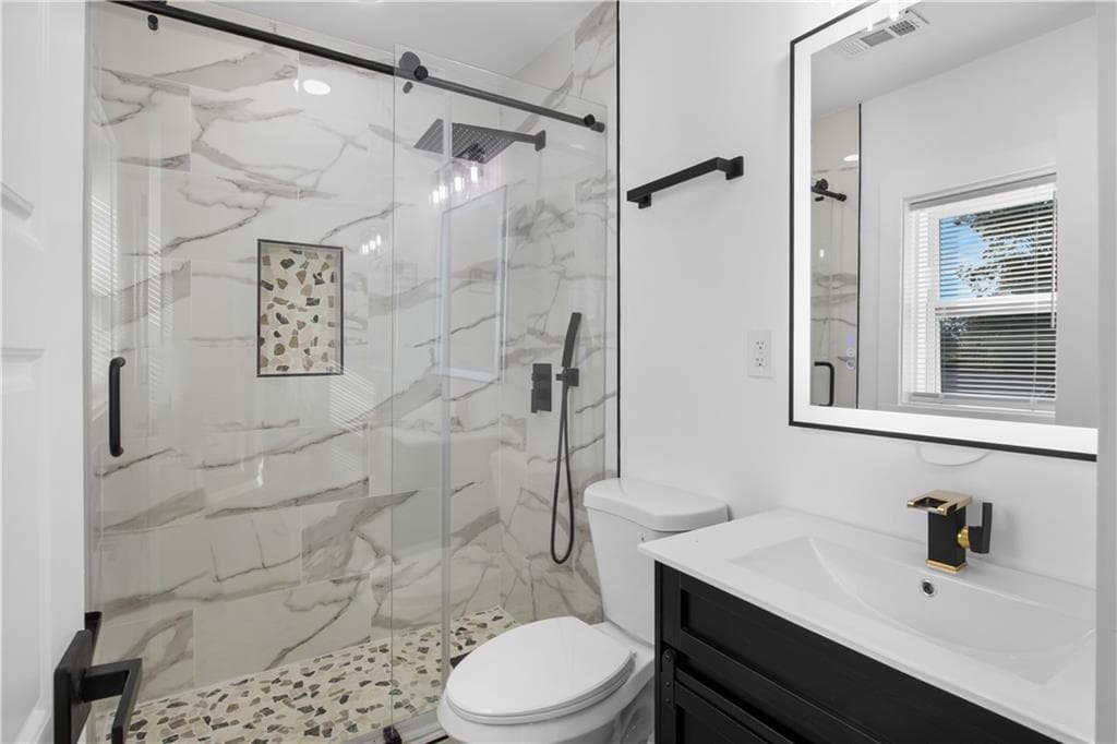 2 bedroom, 2 bathroom, 912 sq ft single family residence for sale at 4253 Hanes Drive, Decatur, GA 30035 — photo 10