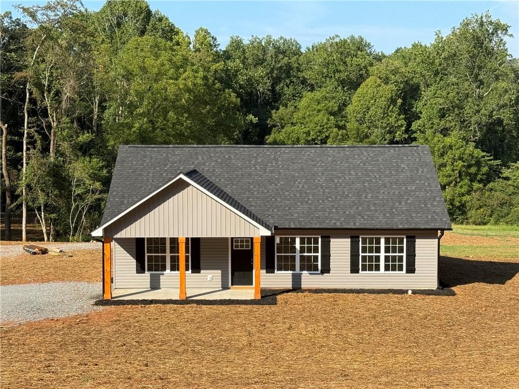 3 bedroom, 2 bathroom, 1,180 sq ft single family residence for sale at 50 Charlies Way, Dahlonega, GA 30533 — photo 2