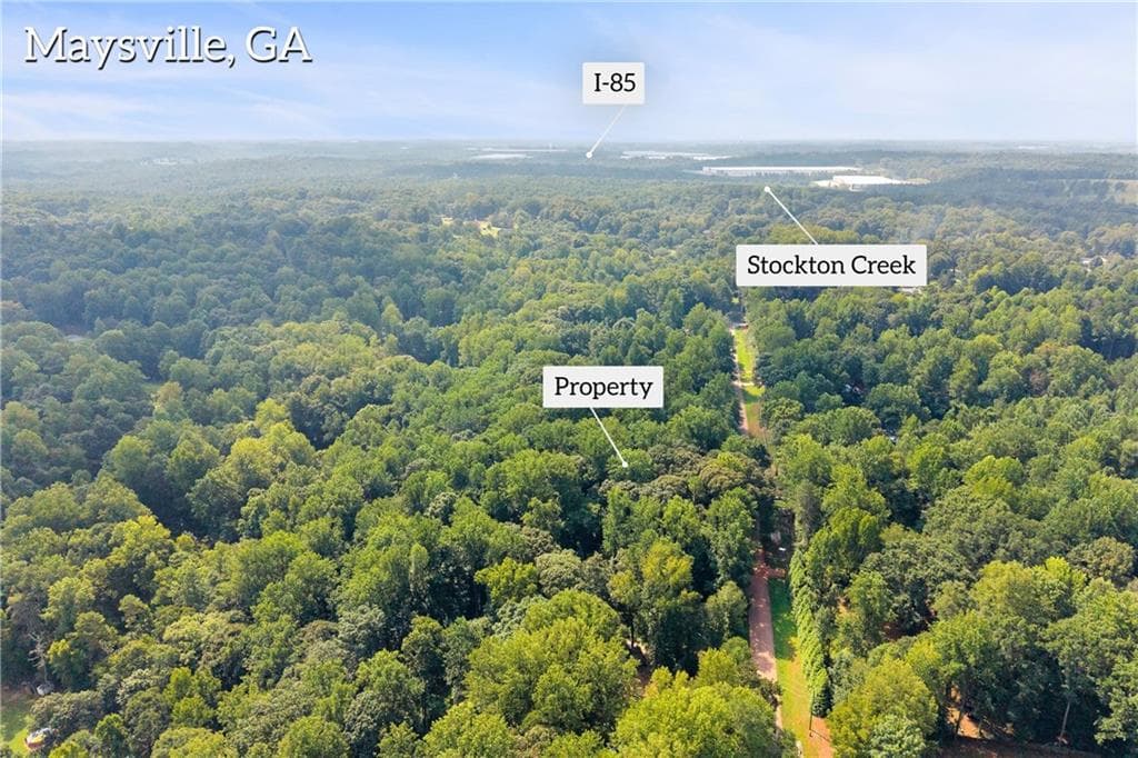single family residence for sale at 400 Red Oak Road, Maysville, GA 30558 — photo 2