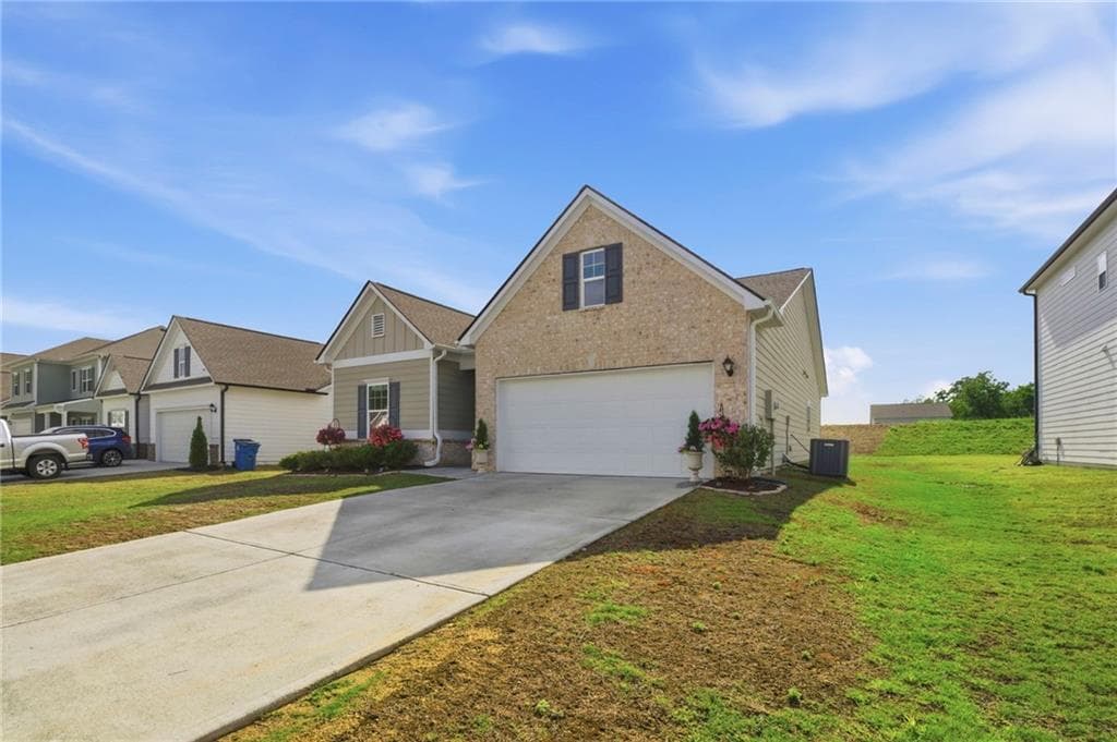 3 bedroom, 2 bathroom, 1,796 sq ft single family residence for sale at 93 Royal Oak Drive, Rome, GA 30165