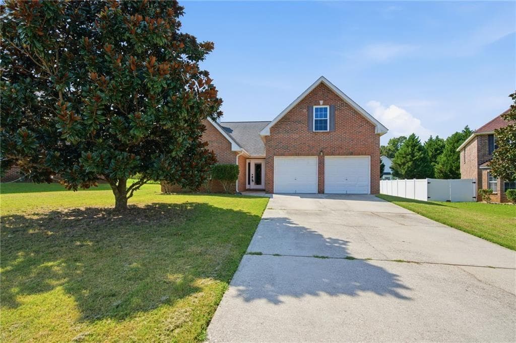 4 bedroom, 3 bathroom, 1,936 sq ft single family residence sold at 443 Canoga Court, Mcdonough, GA 30253