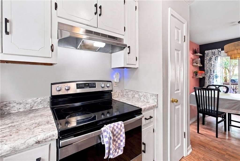 2 bedroom, 2 bathroom, 988 sq ft single family residence for sale at 119 William Drive, Athens, GA 30606 — photo 9