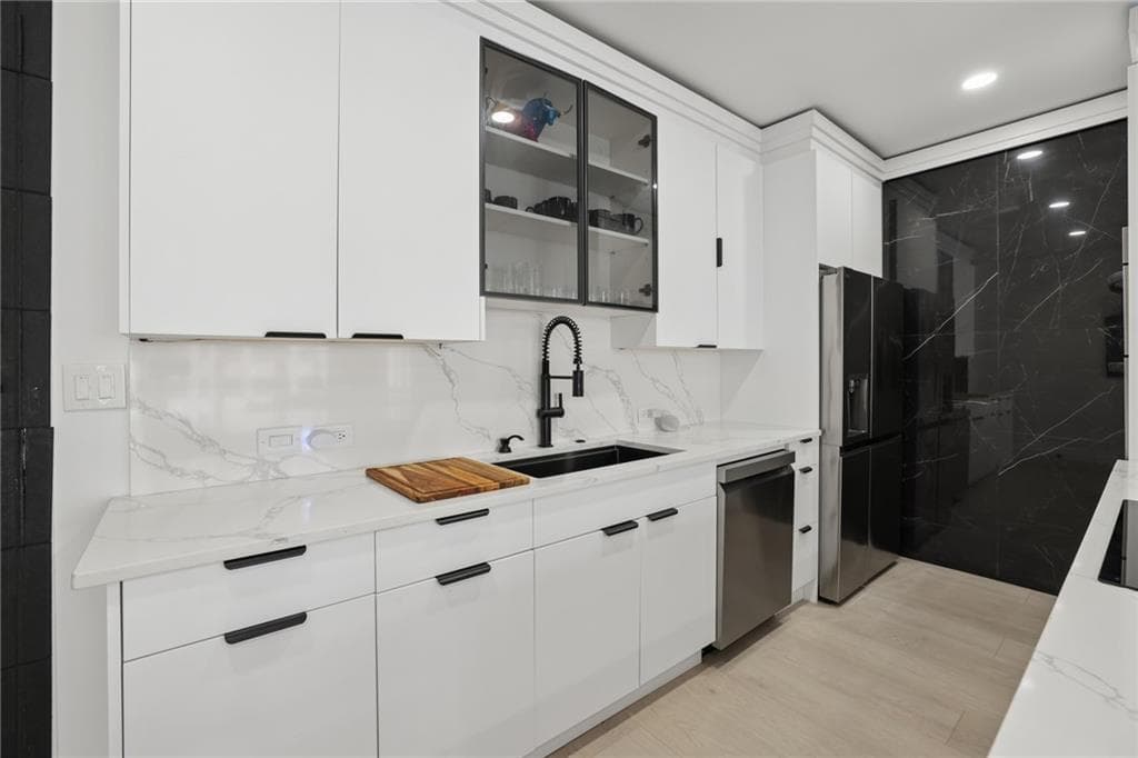 1 bedroom, 1 bathroom, 706 sq ft condominium for sale at 145 15th Street 1424, Atlanta, GA 30309 — photo 7