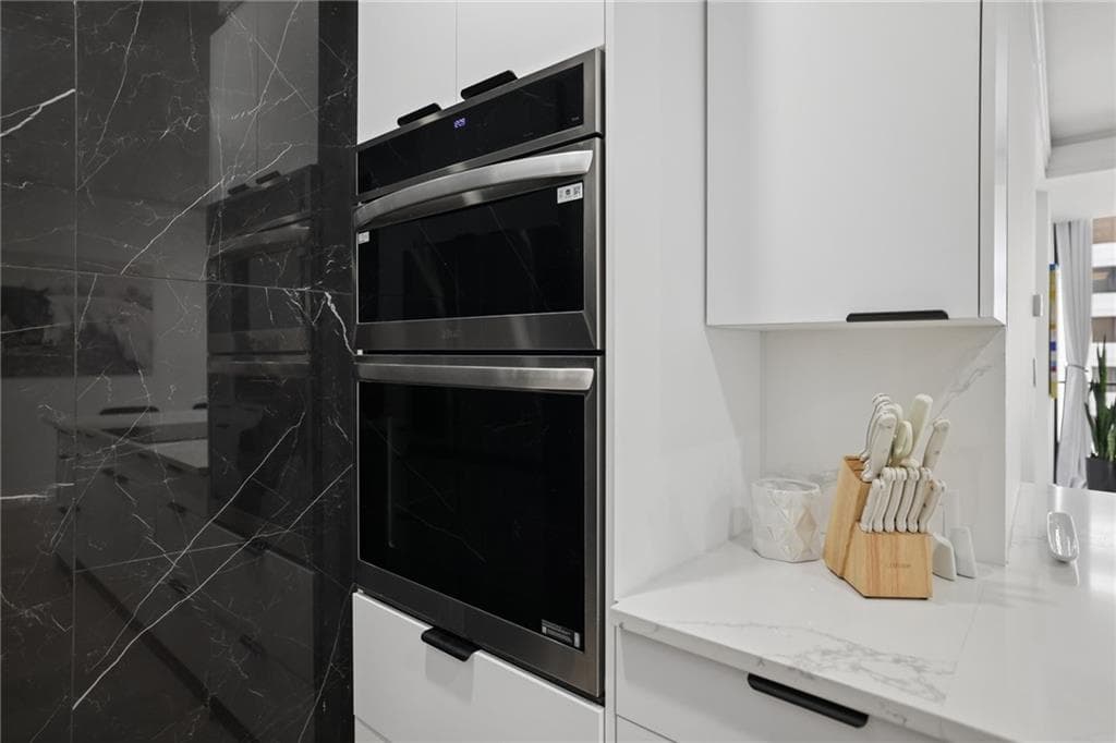 1 bedroom, 1 bathroom, 706 sq ft condominium for sale at 145 15th Street 1424, Atlanta, GA 30309 — photo 8