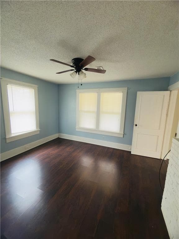 2 bedroom, 1 bathroom, 1,328 sq ft single family residence under contract at 1116 Brooks Street, Cedartown, GA 30125 — photo 6