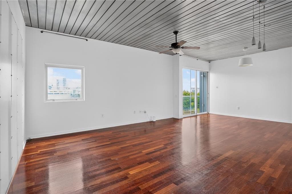 2 bedroom, 2 bathroom, 1,228 sq ft condominium for rent at 620 Glen Iris Drive 508, Atlanta, GA 30308 for $2,695 a month — photo 4