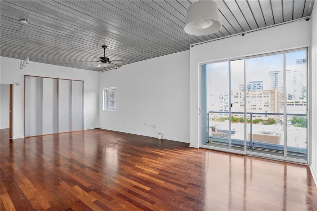 2 bedroom, 2 bathroom, 1,228 sq ft condominium for rent at 620 Glen Iris Drive 508, Atlanta, GA 30308 for $2,695 a month — photo 7