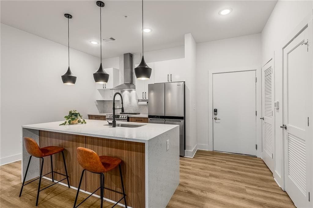 1 bedroom, 1 bathroom, 804 sq ft condominium for rent at 112 Rogers Street 303, Atlanta, GA 30317 for $1,950 a month — photo 9