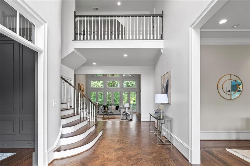 5 bedroom, 7 bathroom, 7,692 sq ft single family residence under contract at 455 Laurel Chase Court, Sandy Springs, GA 30327 — photo 4
