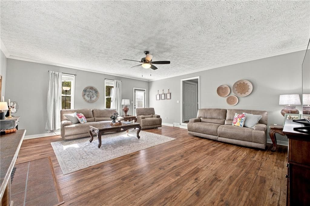 4 bedroom, 2 bathroom, 2,251 sq ft single family residence for sale at 97 Oak Hill Drive, Rockmart, GA 30153 — photo 8