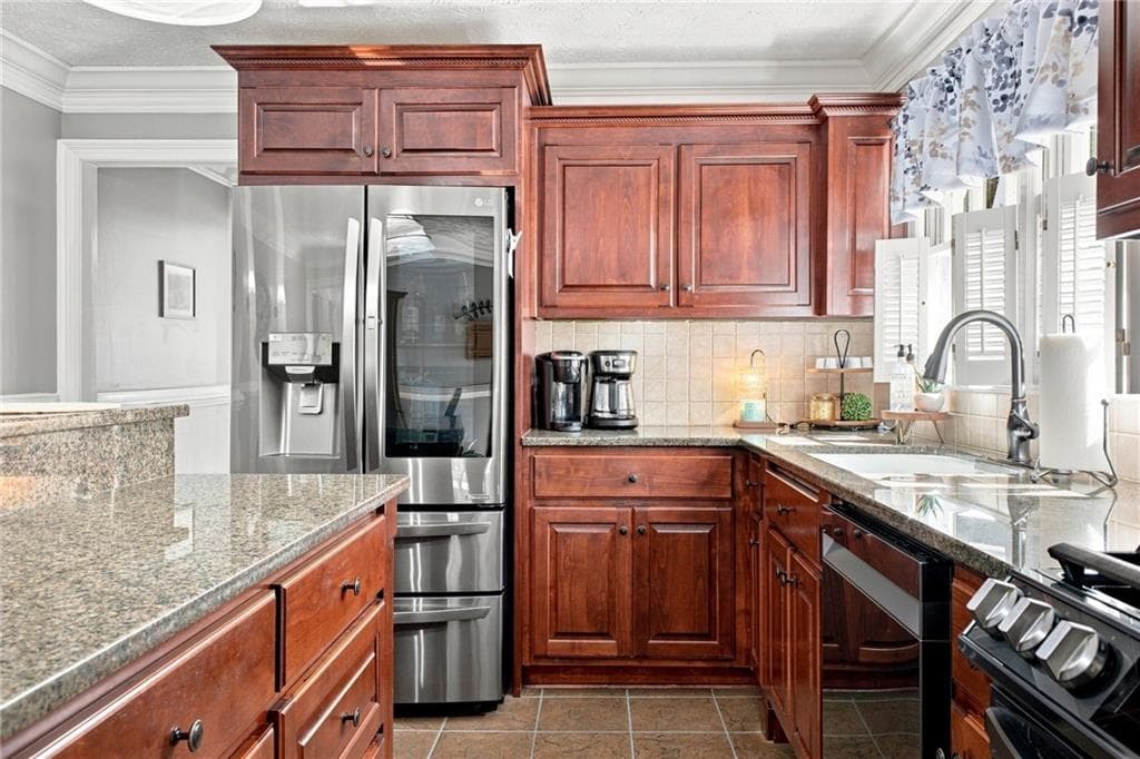4 bedroom, 2 bathroom, 2,251 sq ft single family residence for sale at 97 Oak Hill Drive, Rockmart, GA 30153 — photo 10
