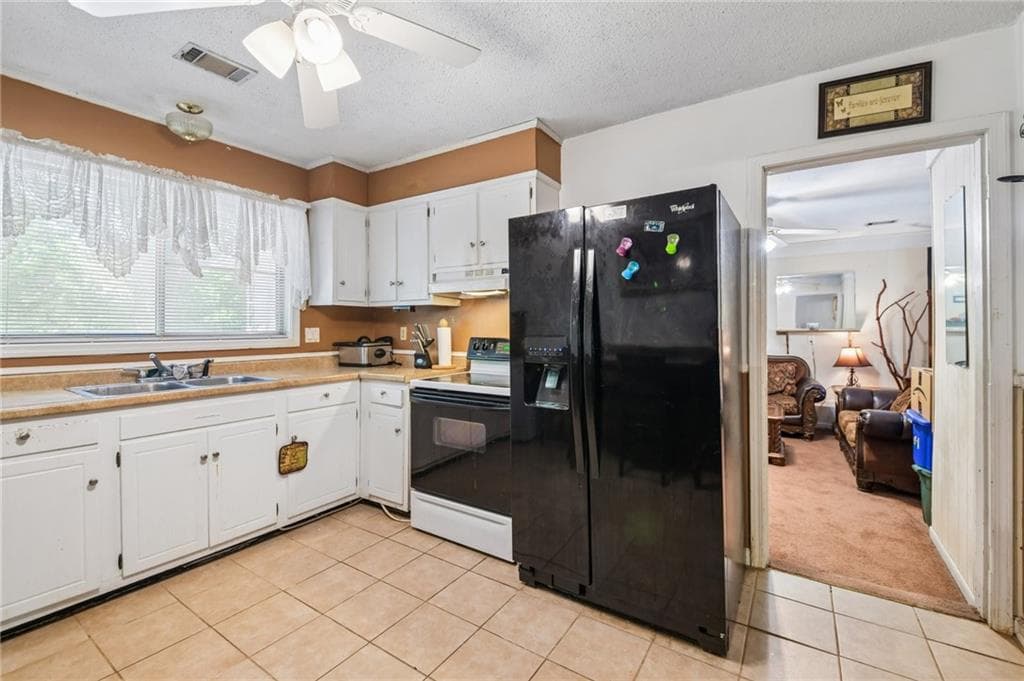 3 bedroom, 2 bathroom, 1,042 sq ft single family residence under contract at 1684 Pheasant Drive, Jonesboro, GA 30238 — photo 9