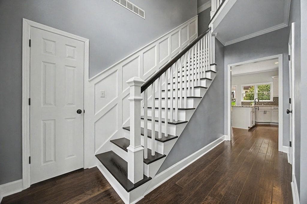 4 bedroom, 3 bathroom, 2,834 sq ft single family residence for sale at 2590 Grassview Drive, Milton, GA 30004 — photo 3