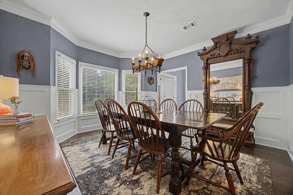 4 bedroom, 3 bathroom, 2,834 sq ft single family residence for sale at 2590 Grassview Drive, Milton, GA 30004 — photo 7
