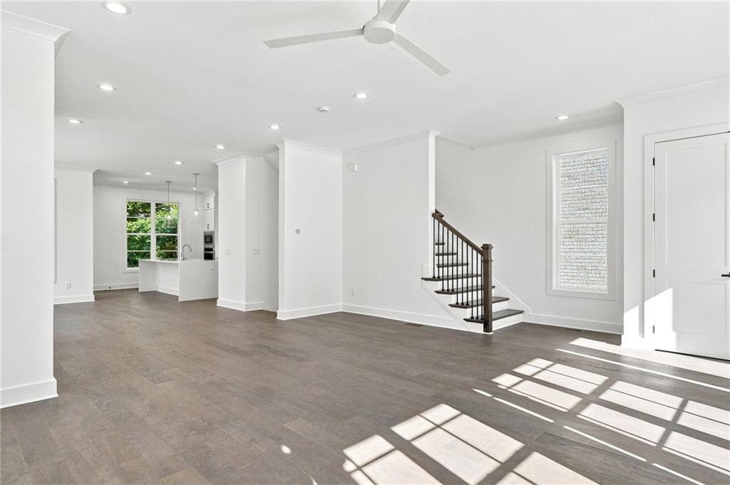 3 bedroom, 4 bathroom, 3,033 sq ft single family residence for sale at 3030 Kara Court, Roswell, GA 30076 — photo 9