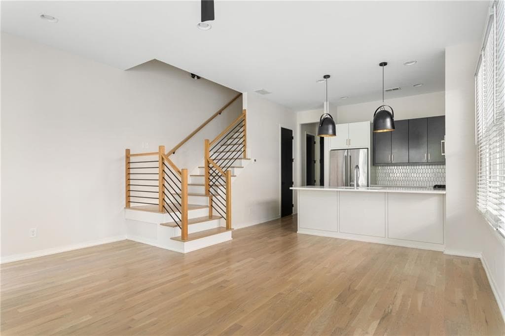 duplex for sale at 454 Calhoun Street, Atlanta, GA 30318 — photo 8