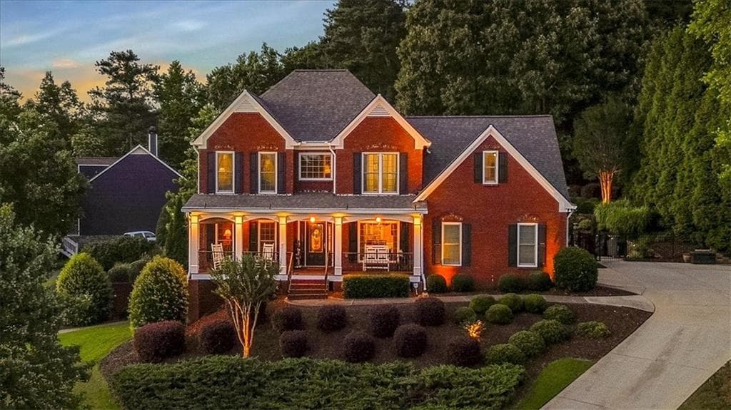 4 bedroom, 3 bathroom, 2,779 sq ft single family residence for sale at 20 Lake Overlook Drive, White, GA 30184 — photo 4