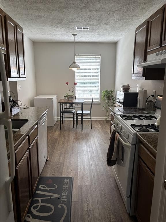 2 bedroom, 3 bathroom, 1,244 sq ft townhouse under contract at 276 Juliet Lane, Marietta, GA 30008 — photo 9