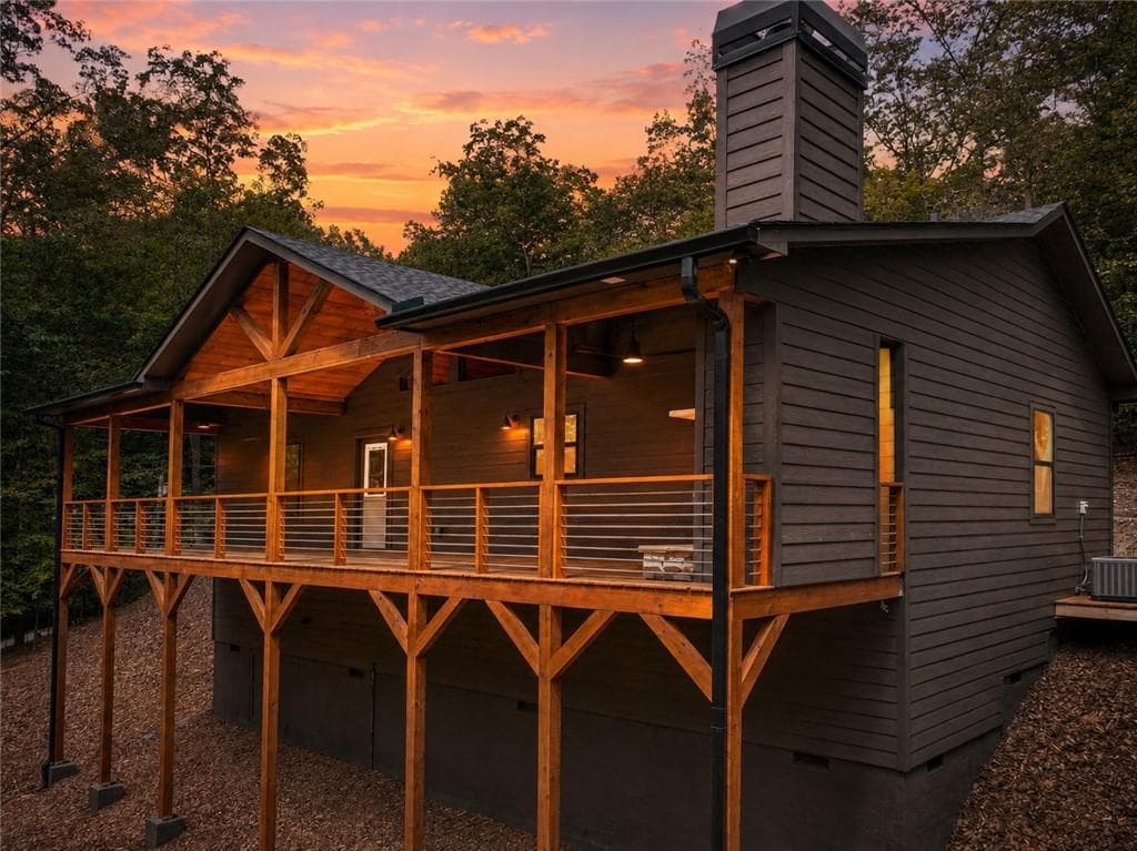 3 bedroom, 2 bathroom, 1,222 sq ft single family residence under contract at 274 Medina Court, Ellijay, GA 30540 — photo 4