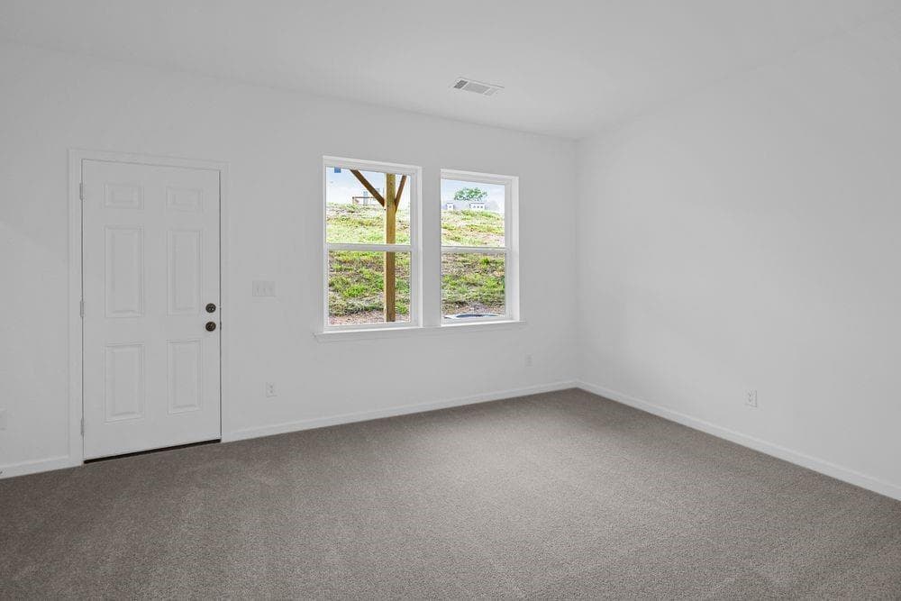 4 bedroom, 4 bathroom, 2,375 sq ft townhouse under contract at 2843 Rosehall Way, Lawrenceville, GA 30043 — photo 7