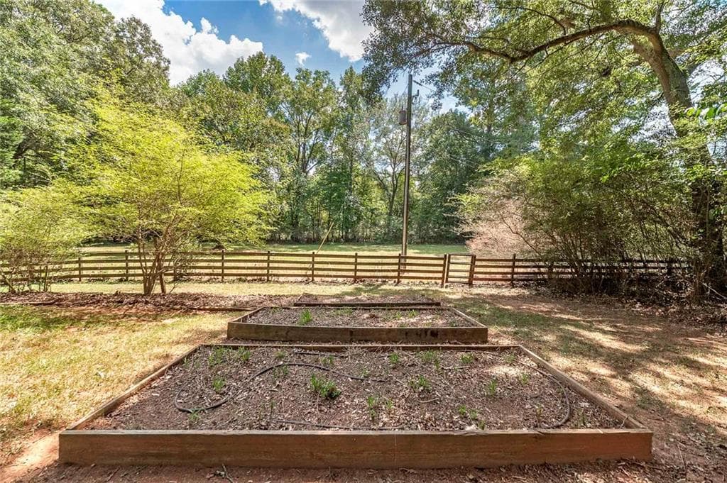 4 bedroom, 4 bathroom, 3,252 sq ft single family residence for sale at 3154 Highway 155, Mcdonough, GA 30252 — photo 6