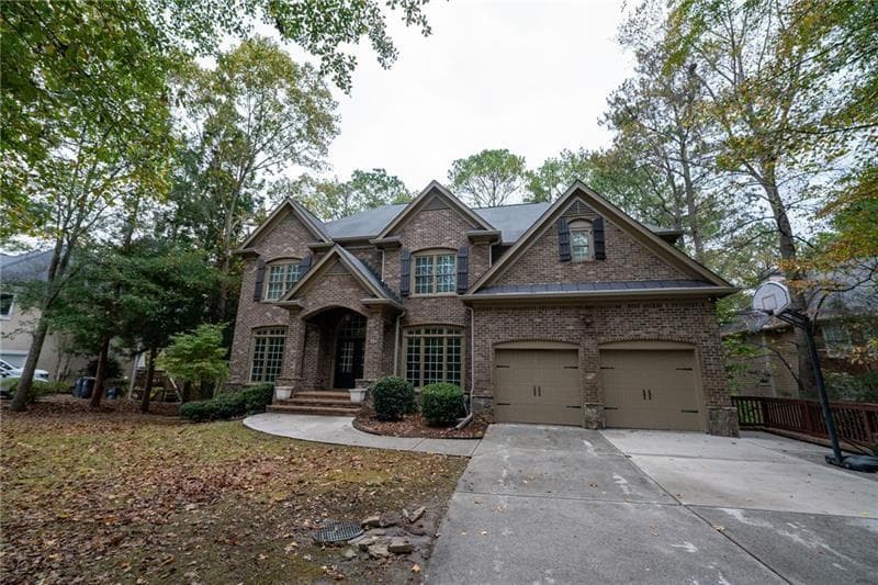 5 bedroom, 4 bathroom, 3,234 sq ft single family residence for rent at 1949 Point River Drive, Duluth, GA 30097 for $3,400 a month — photo 2