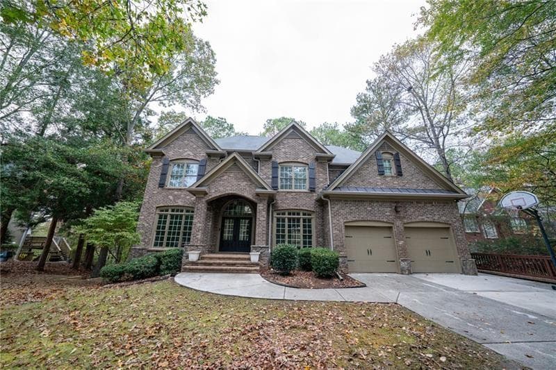 5 bedroom, 4 bathroom, 3,234 sq ft single family residence for rent at 1949 Point River Drive, Duluth, GA 30097 for $3,400 a month — photo 3