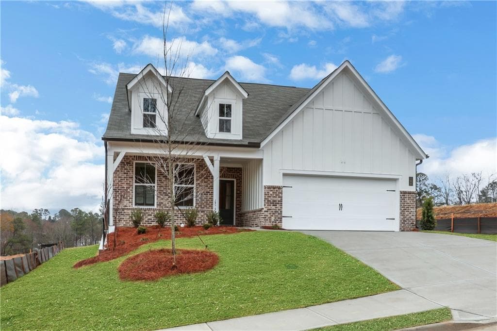 4 bedroom, 3 bathroom, 2,425 sq ft single family residence for sale at 164 Henley Street, Canton, GA 30114