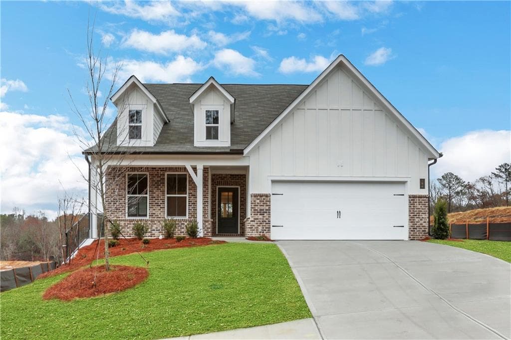 4 bedroom, 3 bathroom, 2,425 sq ft single family residence for sale at 164 Henley Street, Canton, GA 30114 — photo 3