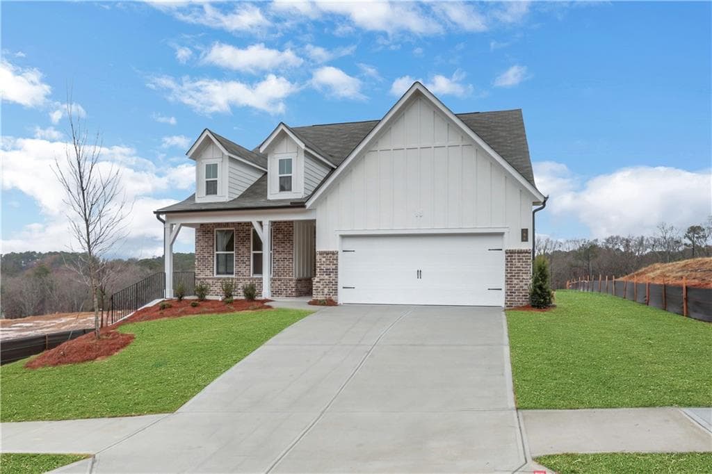 4 bedroom, 3 bathroom, 2,425 sq ft single family residence for sale at 164 Henley Street, Canton, GA 30114 — photo 4