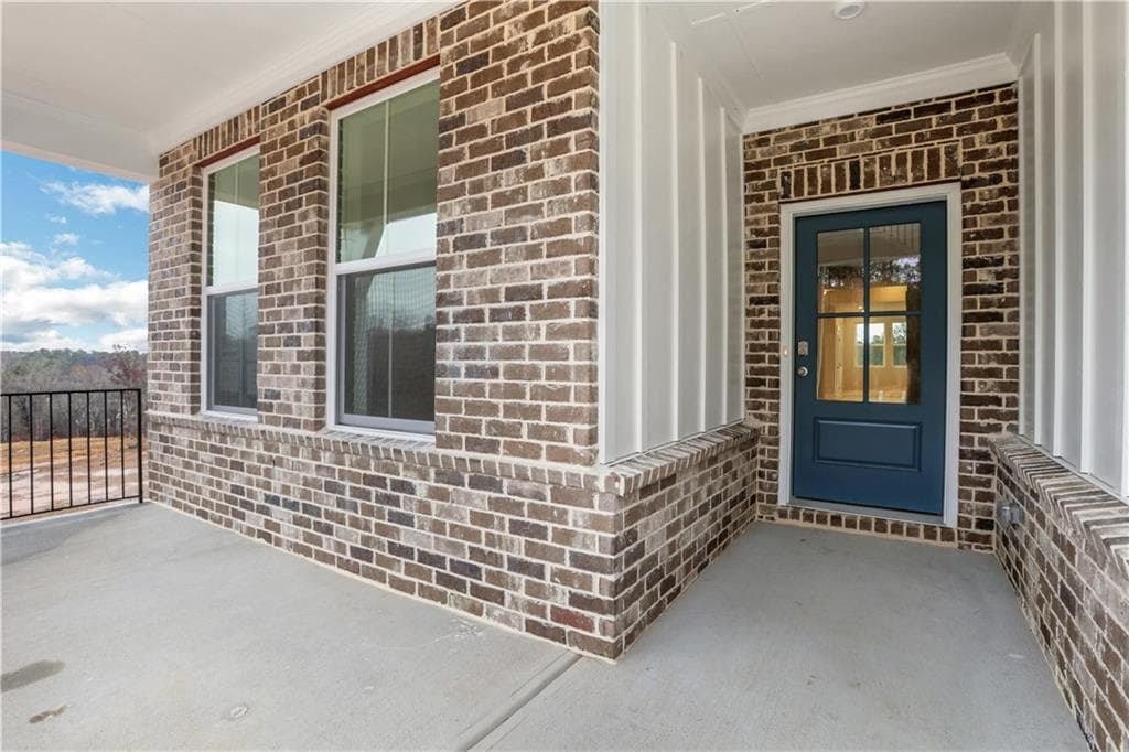 4 bedroom, 3 bathroom, 2,425 sq ft single family residence for sale at 164 Henley Street, Canton, GA 30114 — photo 5