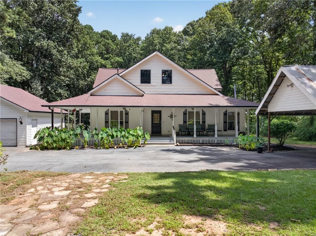 4 bedroom, 4 bathroom, 3,277 sq ft single family residence for sale at 2856 Old Peachtree Road, Dacula, GA 30019