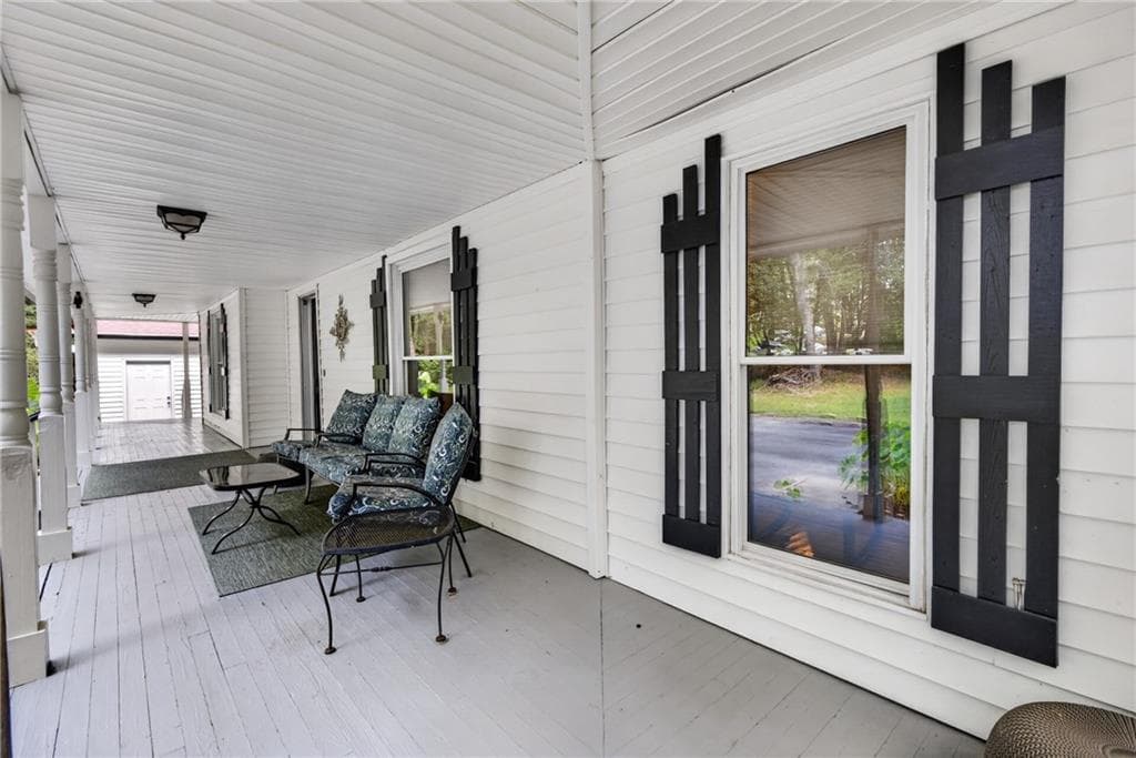 4 bedroom, 4 bathroom, 3,277 sq ft single family residence for sale at 2856 Old Peachtree Road, Dacula, GA 30019 — photo 8