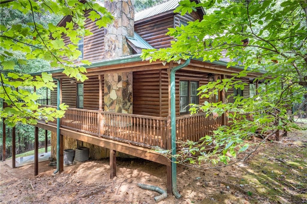 3 bedroom, 4 bathroom, 2,600 sq ft single family residence for sale at 7 Lakeview Circle, Ellijay, GA 30536 — photo 5
