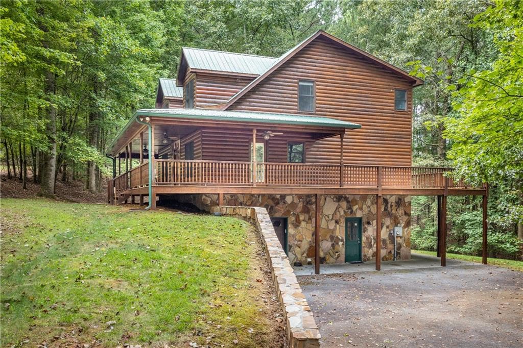 3 bedroom, 4 bathroom, 2,600 sq ft single family residence for sale at 7 Lakeview Circle, Ellijay, GA 30536 — photo 7
