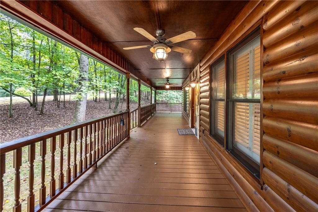 3 bedroom, 4 bathroom, 2,600 sq ft single family residence for sale at 7 Lakeview Circle, Ellijay, GA 30536 — photo 9