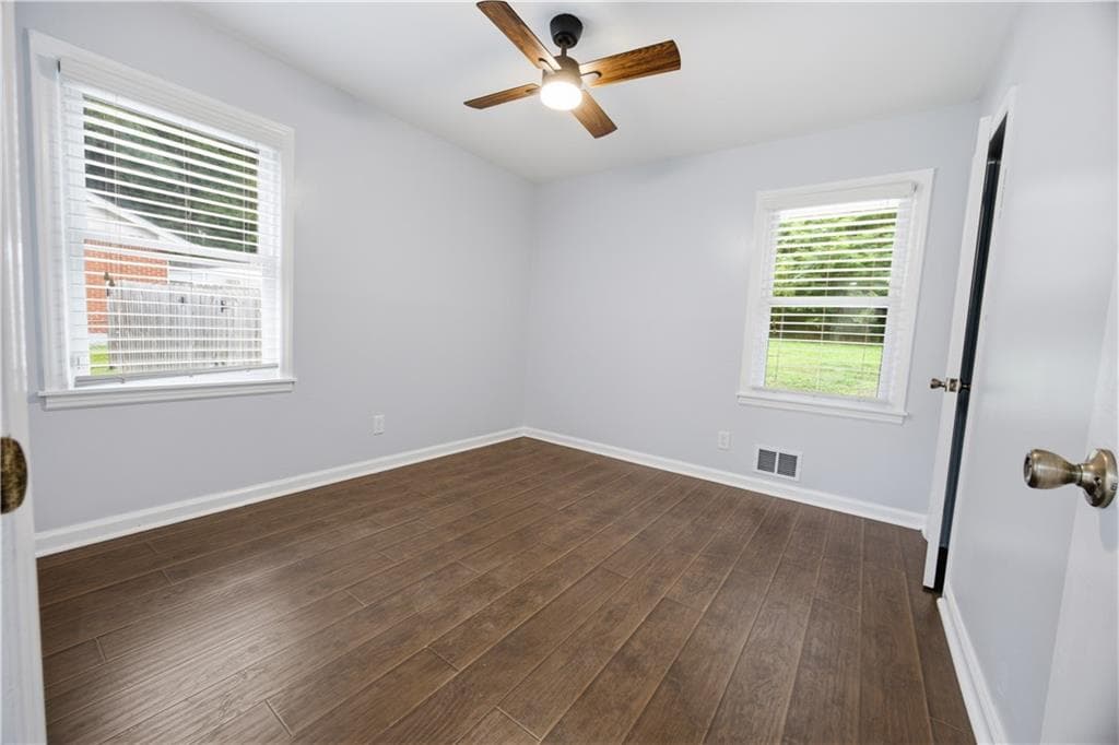 3 bedroom, 2 bathroom, 1,088 sq ft single family residence under contract at 2609 Harmony Way, Atlanta, GA 30344 — photo 10