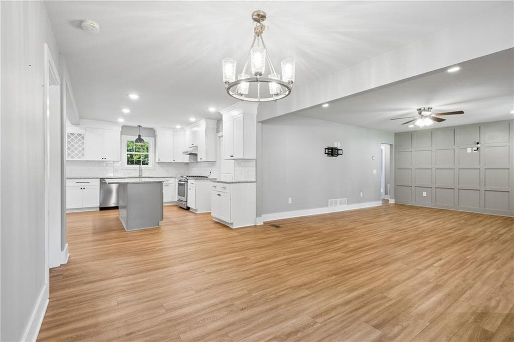 4 bedroom, 2 bathroom, 2,670 sq ft home for sale at 6113 Grant Ford Road, Gainesville, GA