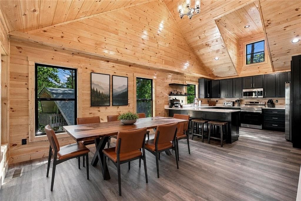 4 bedroom, 4 bathroom, 2,800 sq ft single family residence for sale at 970 Mountain Oak Road, Ellijay, GA 30536 — photo 9
