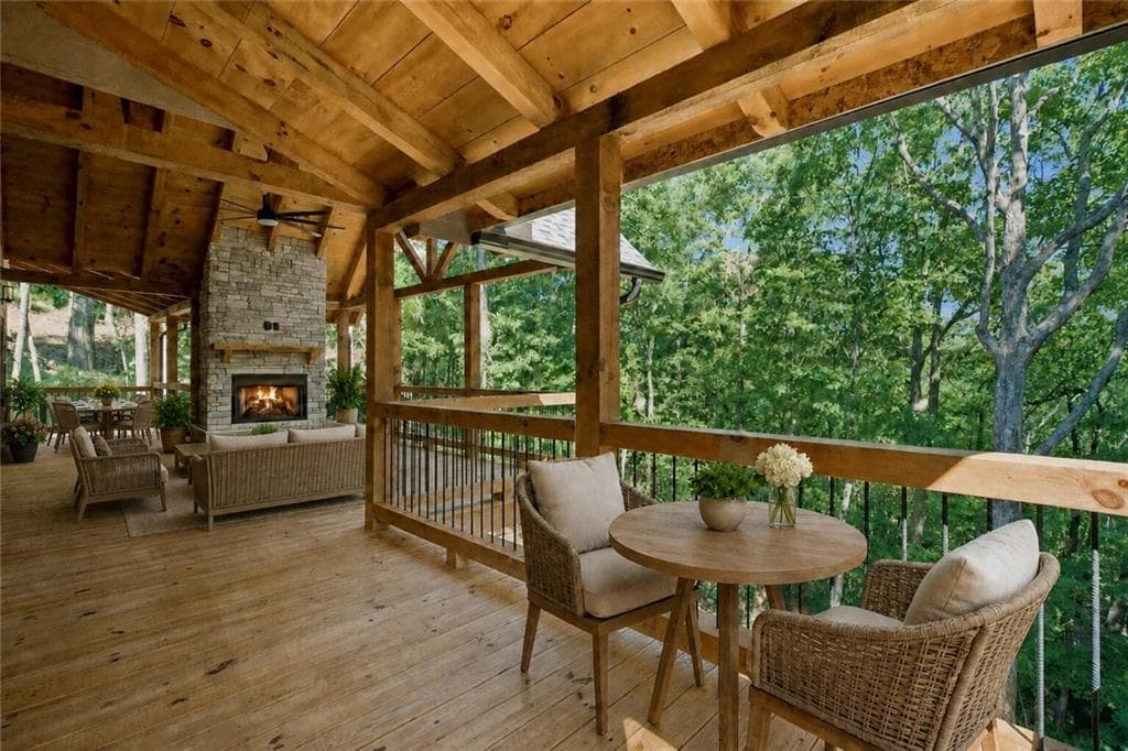 4 bedroom, 4 bathroom, 2,800 sq ft single family residence for sale at 970 Mountain Oak Road, Ellijay, GA 30536 — photo 7