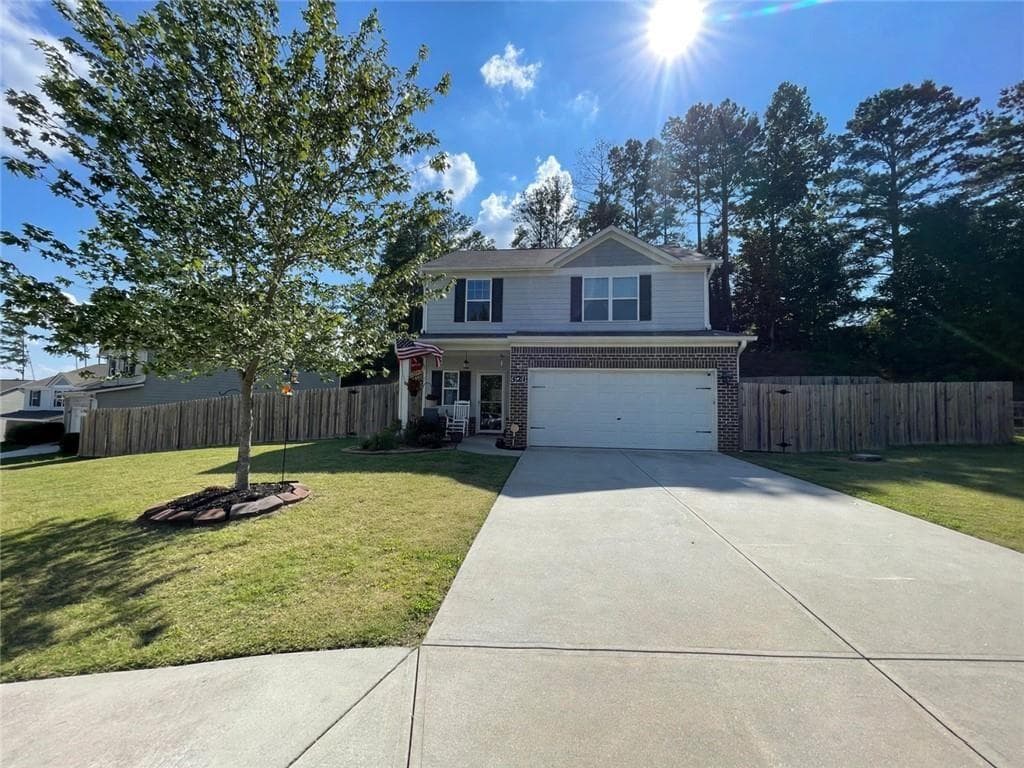 3 bedroom, 3 bathroom, 2,173 sq ft single family residence for sale at 1018 Nandina Court, Villa Rica, GA 30180 — photo 2