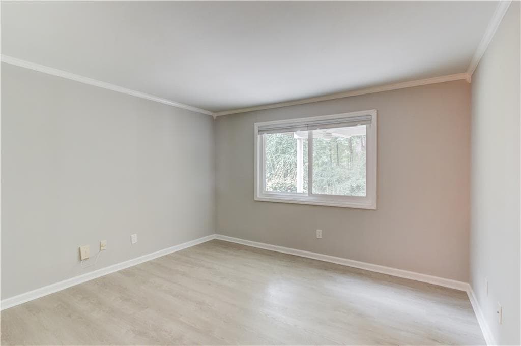 2 bedroom, 2 bathroom, 1,200 sq ft condominium for sale at 5907 Woodmont Boulevard, Peachtree Corners, GA 30092 — photo 10